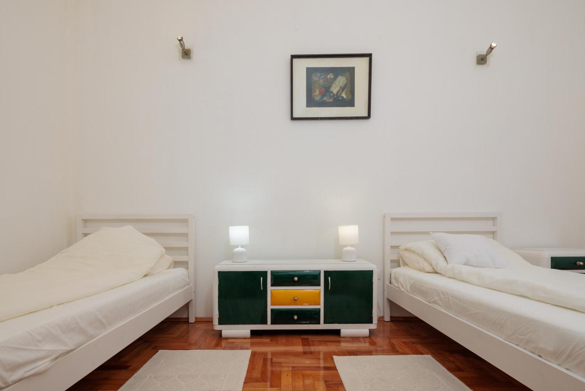Location Downtown & Bacvice * Split